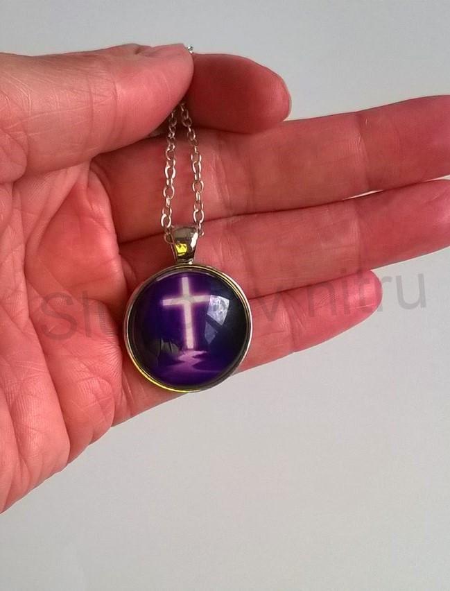 Náhrdelník s přívěškem Sviticí kříž (BD278)