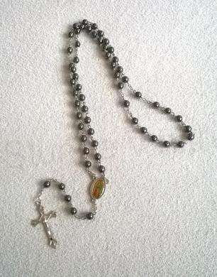 Náhrdelník Růženec s hematovými korálky (BD287)