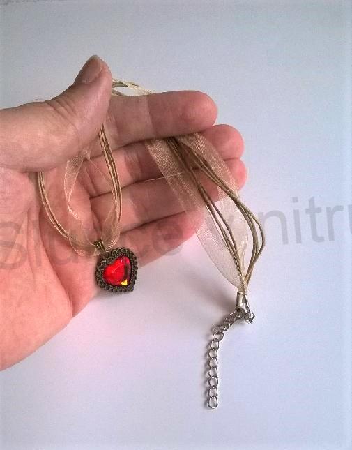 Satenový náhrdelník se srdcem (BD296)