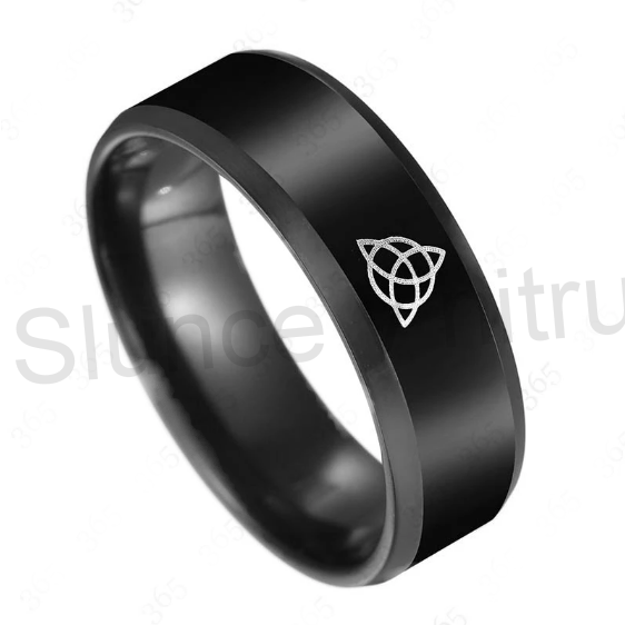 Černý prsten z chirurgické oceli / titán s ornamentem Triquetra (BP305)