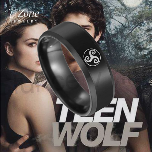 Černý prsten z chirurgické oceli / titán s ornamentem Vlka, Wolf (BP306)