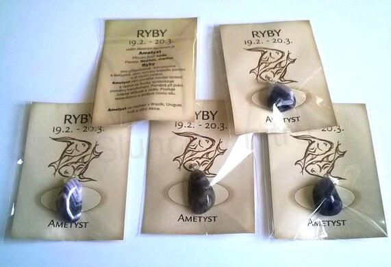 Minerální přívěsek Ametyst znamení - RYBY (X531)