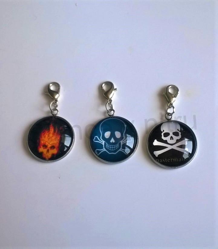 Kličenka, přívěšek Lebka (D396)