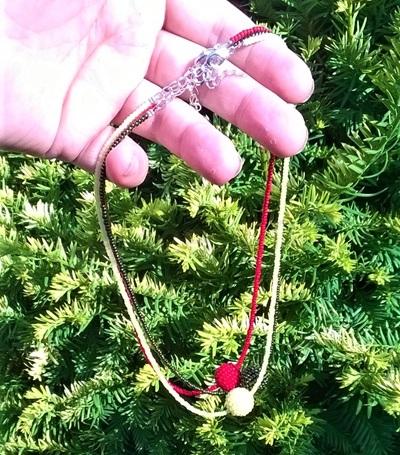 Korálkový náhrdelník béžový (BD396)