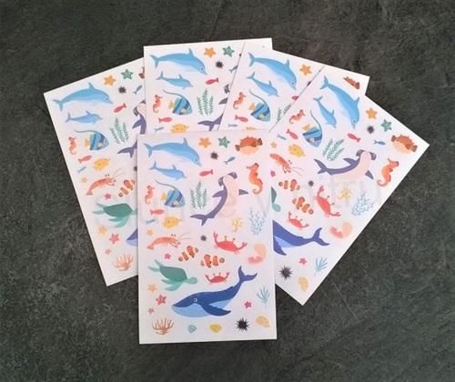 Samolepky, Obtisky na Papír ryby (E352)