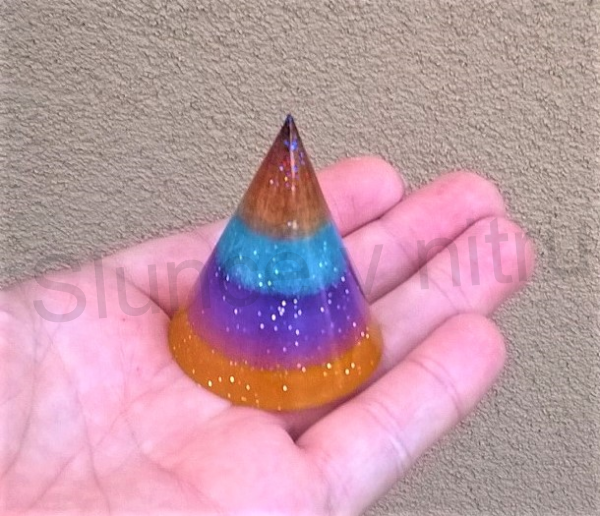 Orgonitový kužel - hřejivá duha 5x4,1 cm (PP60)
