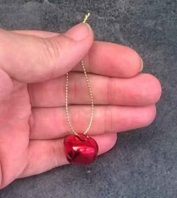 Vánoční kovové rolničky červené 2 cm (H185)