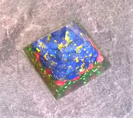 Orgonitová pyramida - nebeská harmonie 5,7 x 5,2 cm (PP82)