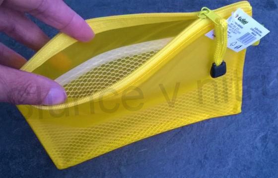 Složka se zipem 19 x 14 cm více barev (E385)