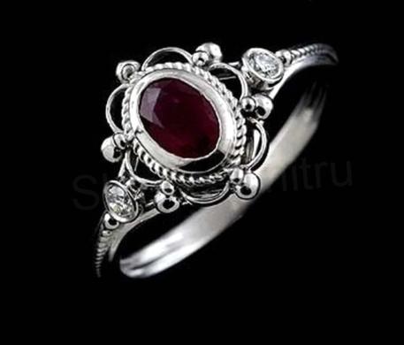 Postříbřený prsten s Rubínem (BE208)