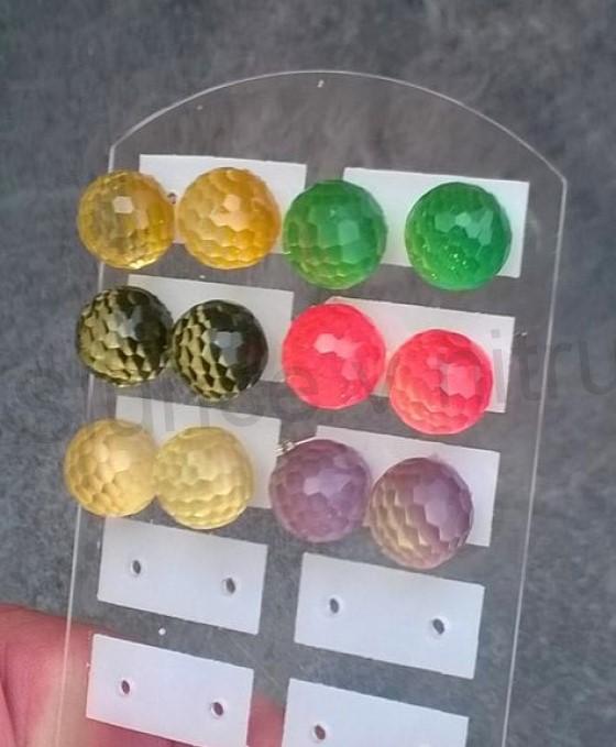 Puzetové náušnice resin krystal měnicí barvu broušené (BB514)