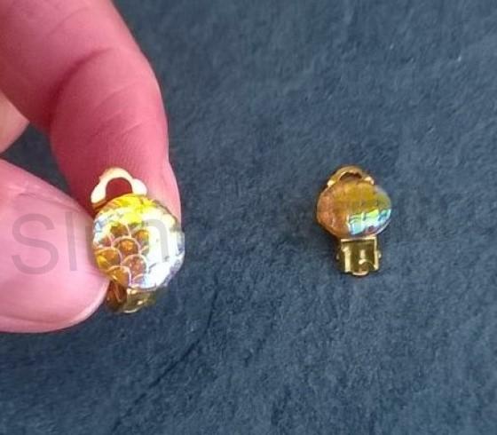 Náušnice klipsy s dračím vzorem měnicí 1,8 x 1,1 cm (BB534)