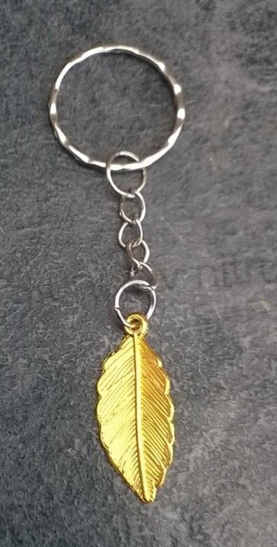 Přívěsek na klíče - Lístek (D644)