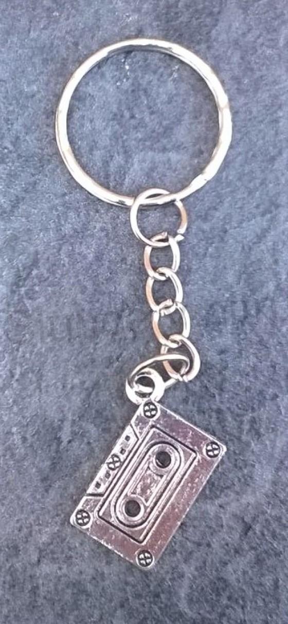 Přívěsek na klíče - audio kazeta (H255)