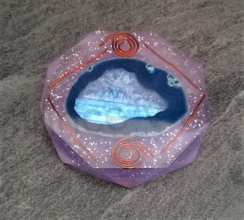 Orgonitový podtácek Achát se spirálkami v ametystovém nádechu (PP138)