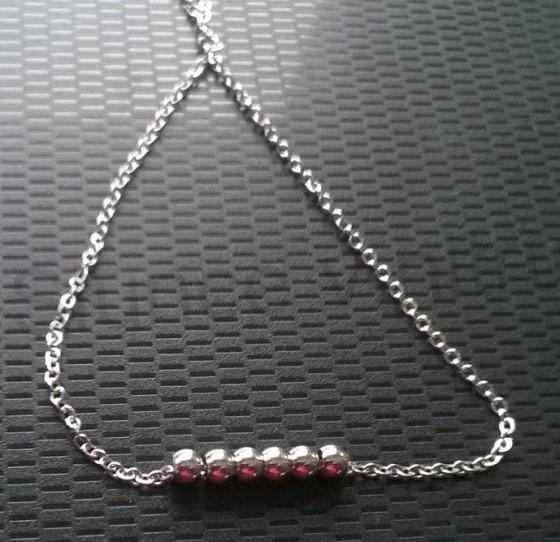 Náhrdelník s kuličkami z chirurgické oceli 316L (BD457)