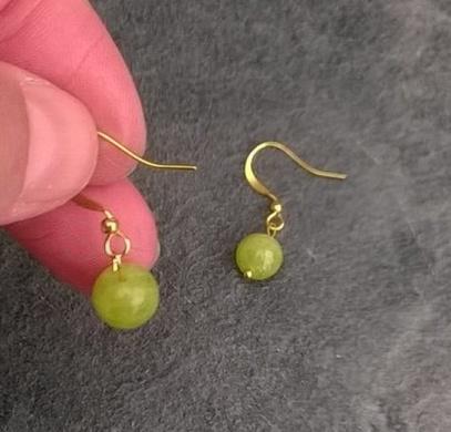 Minerální olivínové náušnice zlaté (X694)