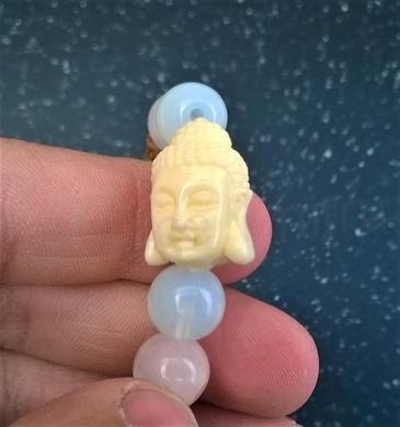 Minerální náramek achát, měsiční kamen, růženín, rudraksha, serpentín, citrín, láva a ozdoba buddha (X737)