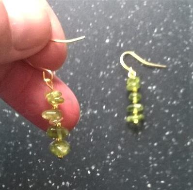 Minerální  náušnice olivín (X748)