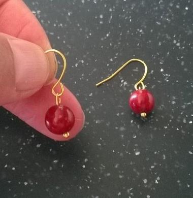 Minerální náušnice korálové (X798)