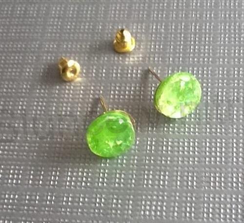 Puzetové náušnice syntetický opál (BB618)