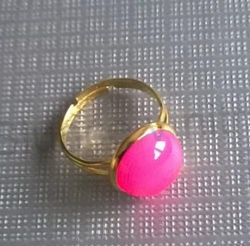 Nastavitelný minerální prsten achát 12 x 12 mm (X874)