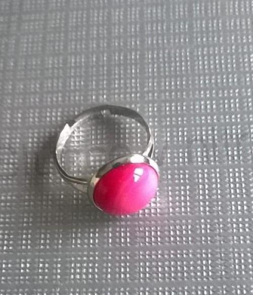 Nastavitelný minerální prsten achát 12 x 12 mm (X875)
