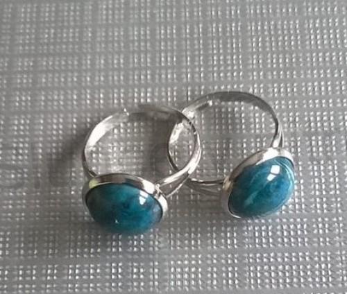 Nastavitelný minerální prsten achát 12 x 12 mm (X891)