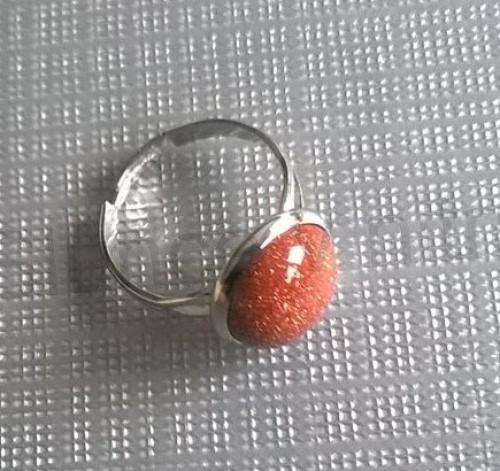 Nastavitelný minerální prsten aventurín 12 x 12 mm (X906)