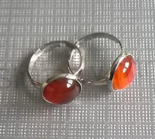 Nastavitelný minerální prsten achát 12 x 12 mm (X912)