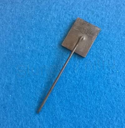 Odznak - Česká státní pojišťovna (ME27)