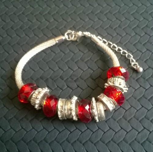 Náramek s korálky pandora a ozdobami (BC527)