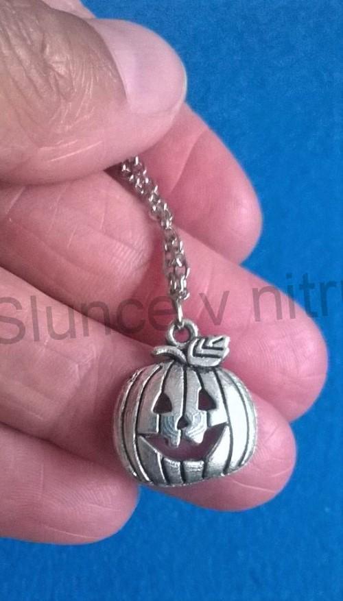 Řetízkový náramek veselá dýně (BC529)