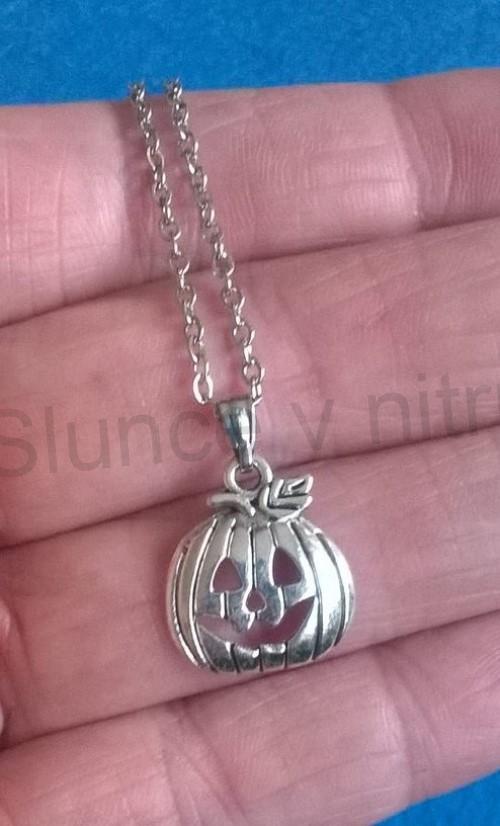 Řetízkový náhrdelník veselá dýně (BD506)