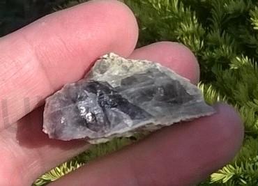 Ametyst surový 8,9 g (Česká republika) (X970)