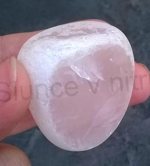 Růženín řez - surový 85,6g (Brazílie) (X986)