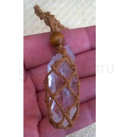 Náhrdelník Křišťál špice na pletené šňůrce (Brazílie) (X1171)