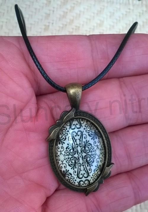 Náhrdelník s přívěškem mandala (BD539)