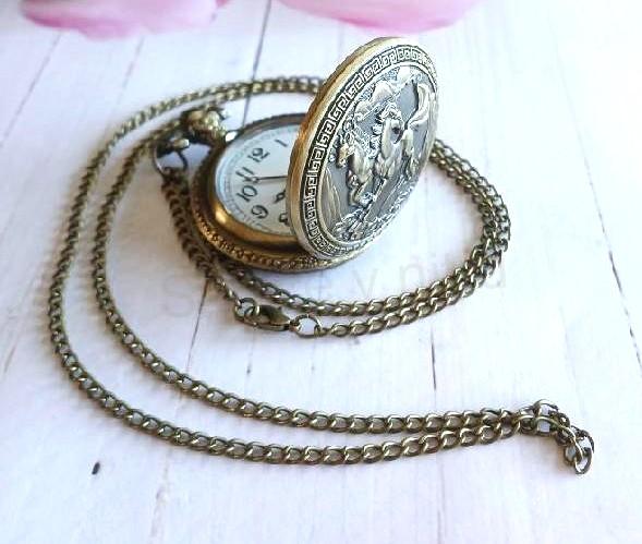 Kapesní cibulové hodinky s řetízkem - Běžicí koně (H336)