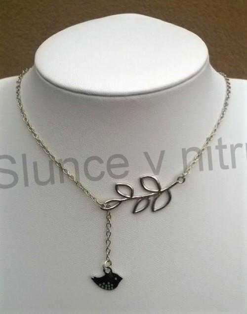 Náhrdelník s přívěškem Lístku  s Ptáčkem (BD616)