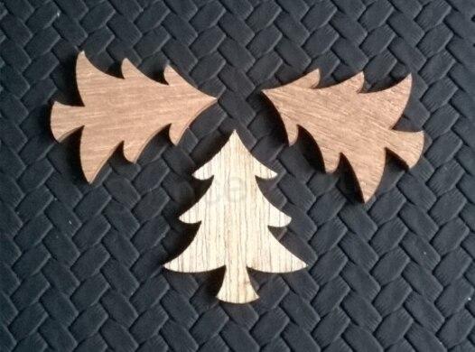 Dřevěné výřezy - vánoční ozdoby stromek (V103)