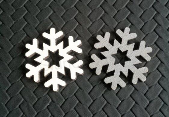 Dřevěné výřezy - vánoční ozdoby vločka šedá (V105)