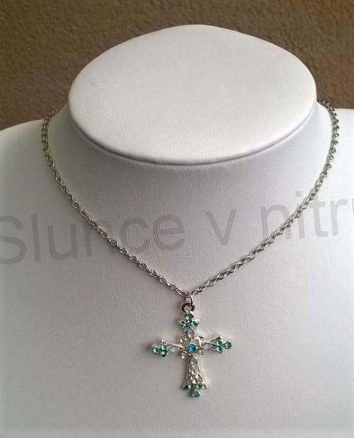 Náhrdelník s přívěškem kříže se zirkony hadí (BD592)