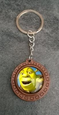 Přívěsek, klíčenka na klíče - Shrek - dřevěný (D705)