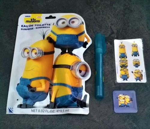 Dětská toaletní voda 9,5 ml roll - ol Mimoni záložka do knížky a samolepky (G56)