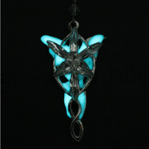 Elfí náhrdelník Arwen s přívěškem soumrak hvězda sviticí ve tmě Triquetra (BD613)