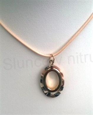 Náhrdelník s příveškem ozdobného acetátového oválku (BD651)