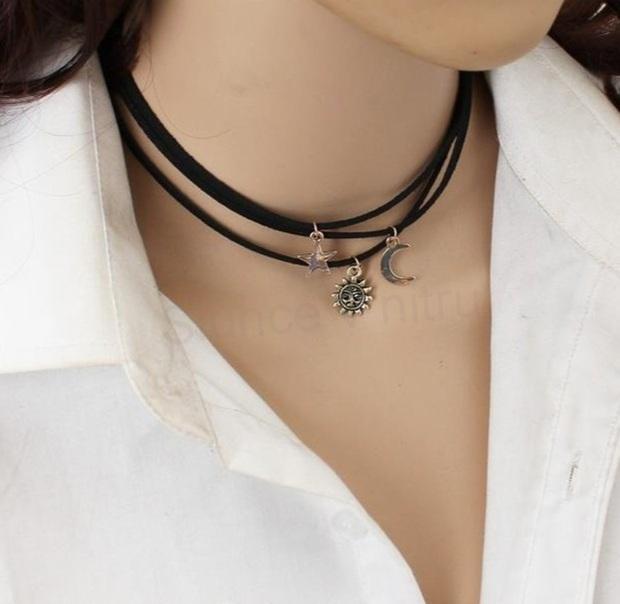 Náhrdelník choker měsíc (BD17)