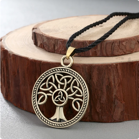 Náhrdelník s přívěškem Strom života a Triquetra (BD746)