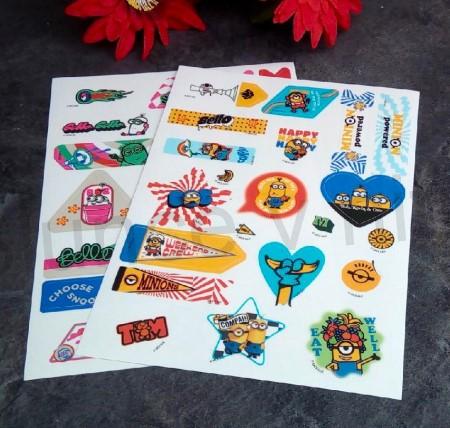 Dekorace, nálepka, samolepka Mimoni číslo 5 (E883)